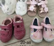 20-as kislány cipő 